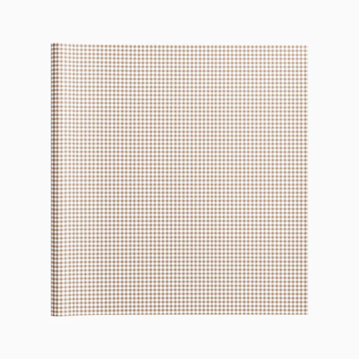 Față de masă impermeabilă Vichy crem și alb, 120 × 180 cm, pe masă dreptunghiulară pentru 6 persoane