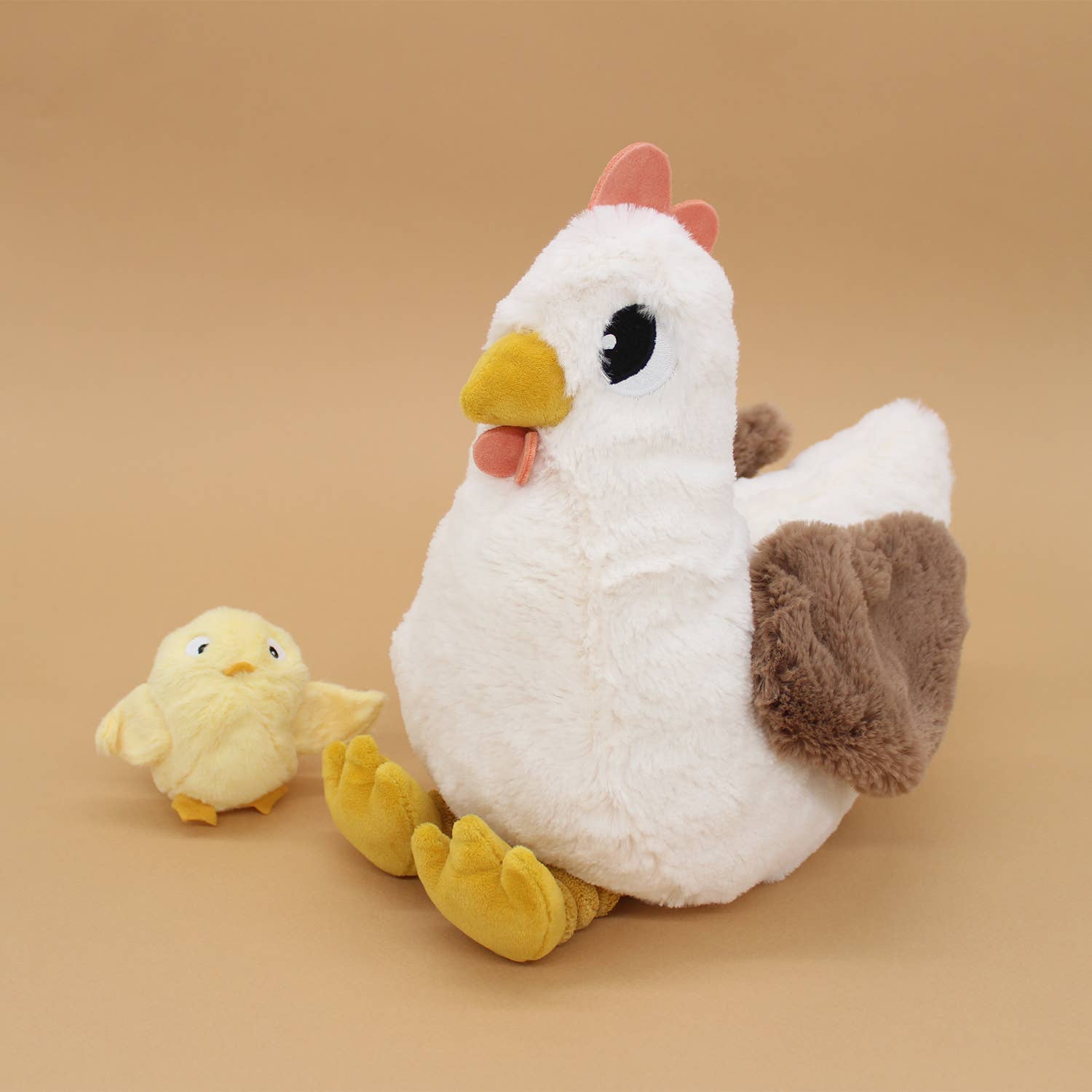 Găinușă pluș Mum & Baby albă „Les Ptipotos” 32cm 🐔