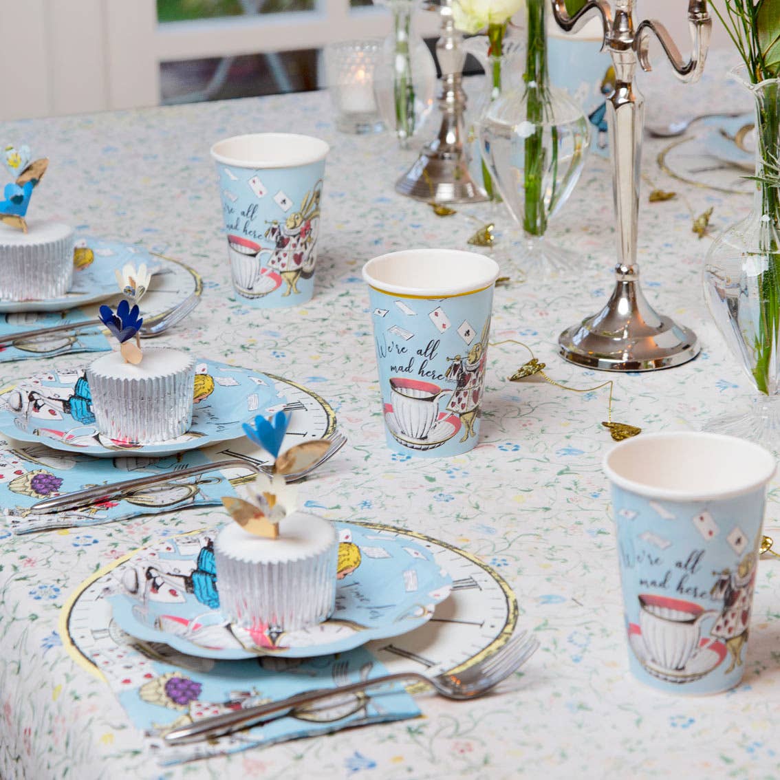 Pahare din Hârtie Alice în Țara Minunilor | Set 8 Bucăți | 240 ml