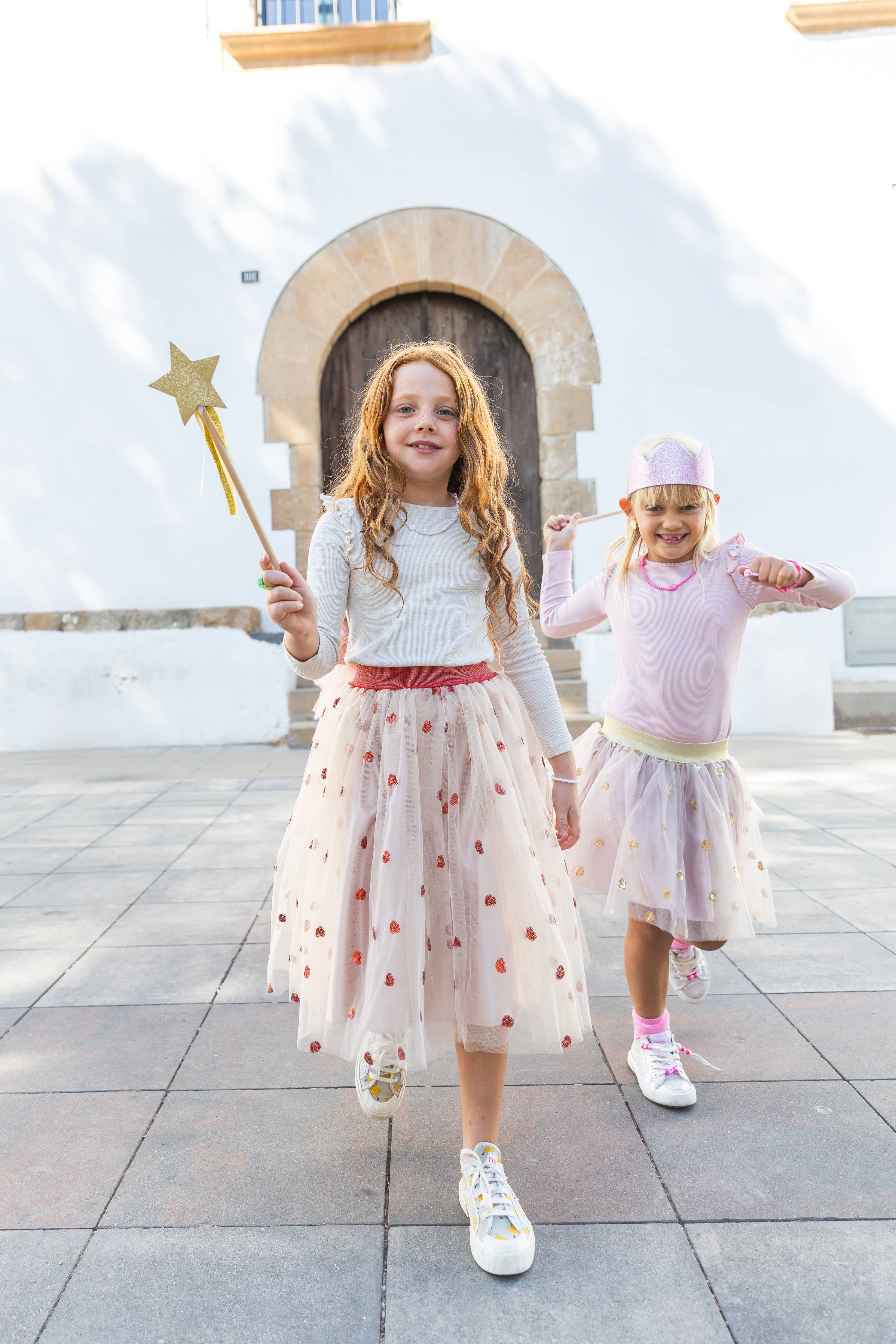 Fustă petticoat Célestine (3–10 ani) Bej cu inimioare roșii