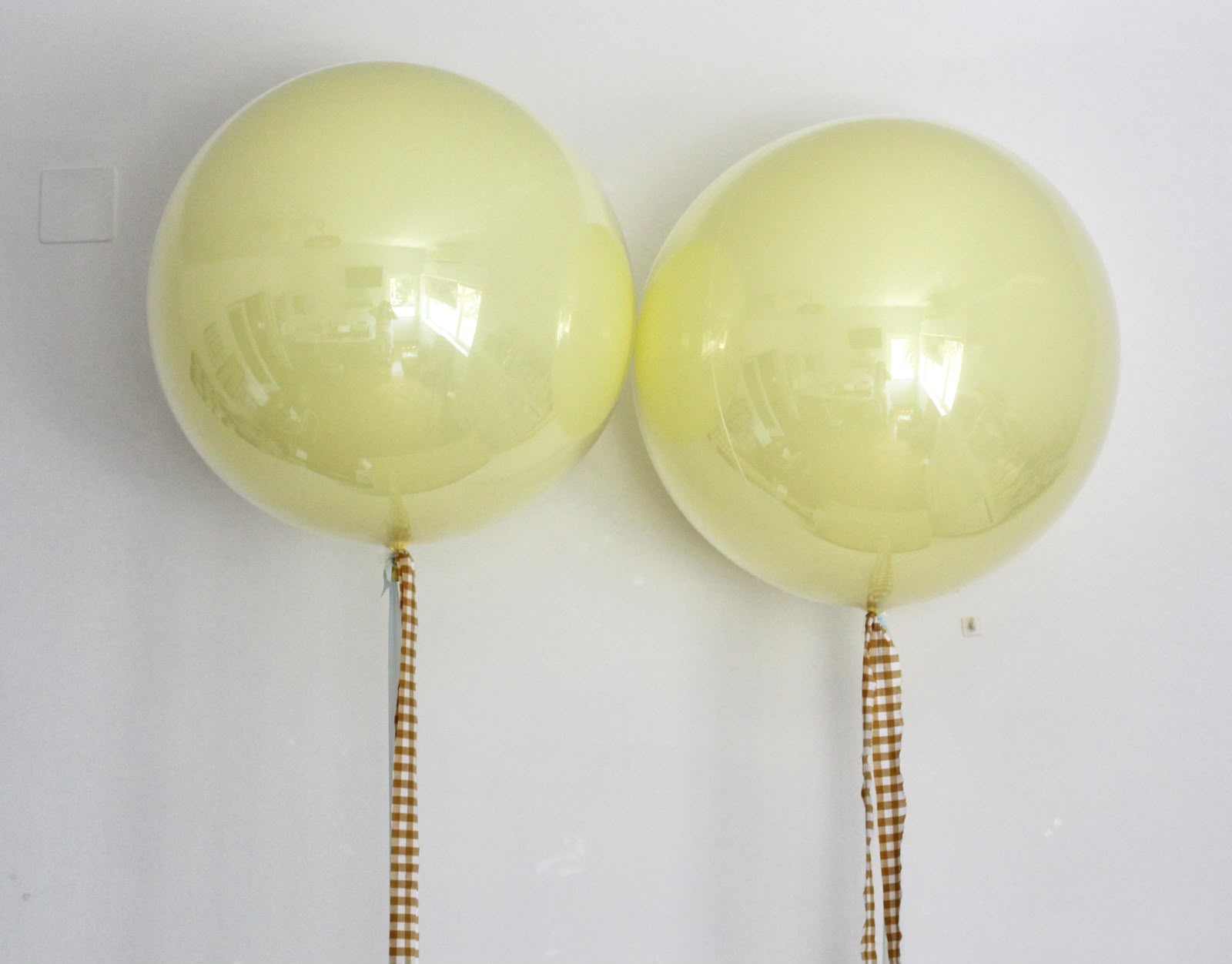Balon cu heliu „Glass Effect” 60 cm, Galben