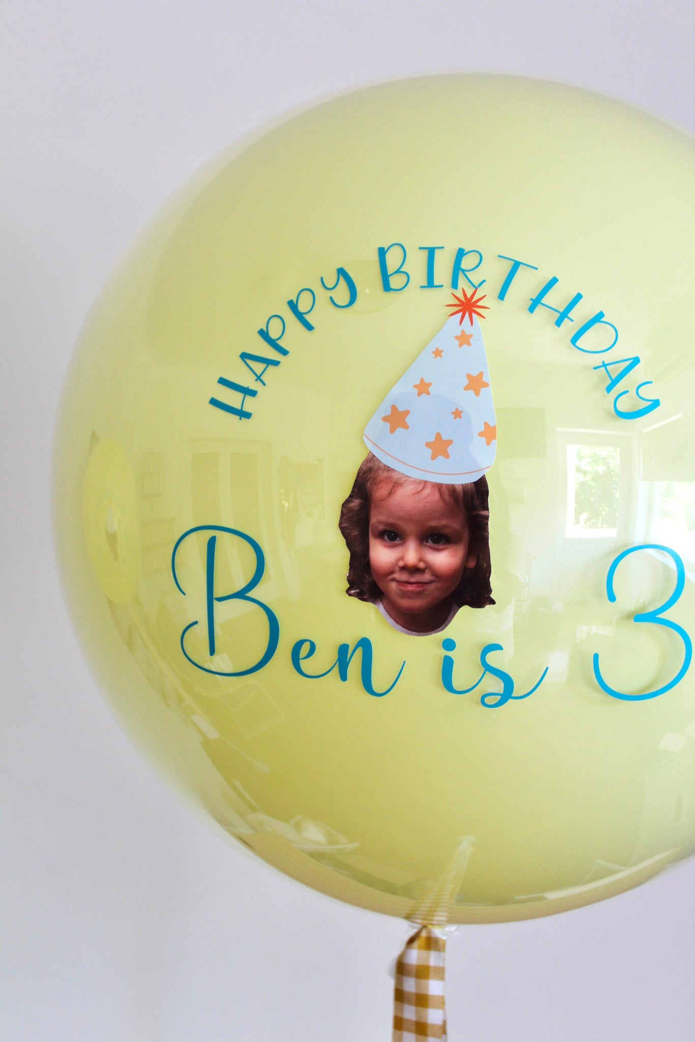 Balon cu heliu „Glass Effect” personalizat cu text și imagine 60 cm, galben