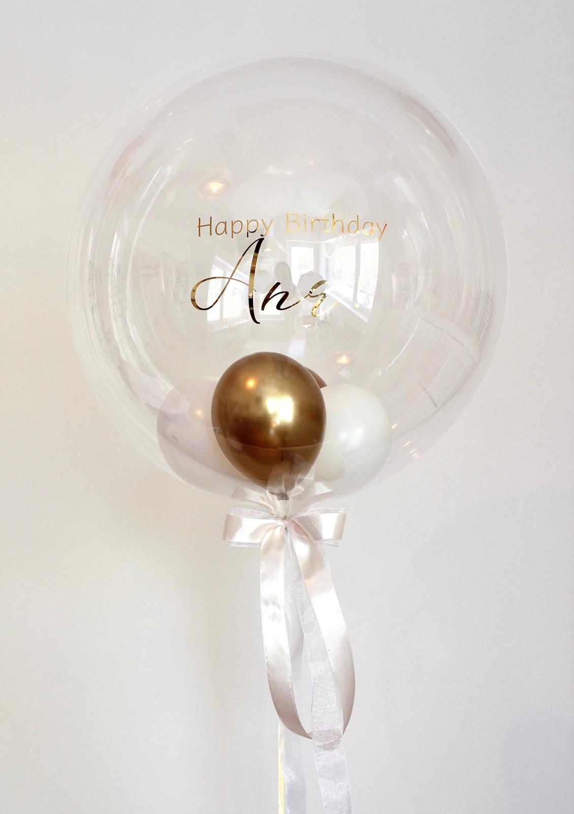 Balon Bobo transparent cu heliu personalizat 60 cm, cu baloane mini alb & auriu