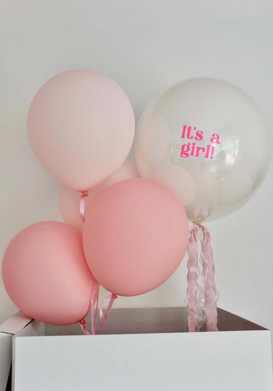 Cutie 70cm Gender Reveal Fetiță cu Bobo și baloane roz, cu heliu