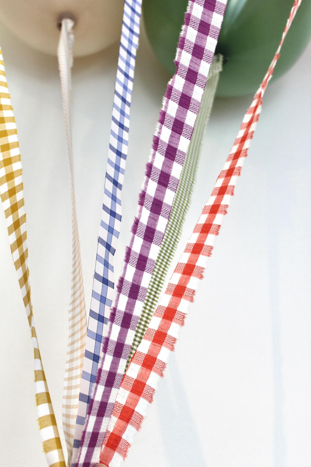 Set Baloane cu heliu (mari 43cm - 6 buc) Vibrant Meadow cu panglici textile