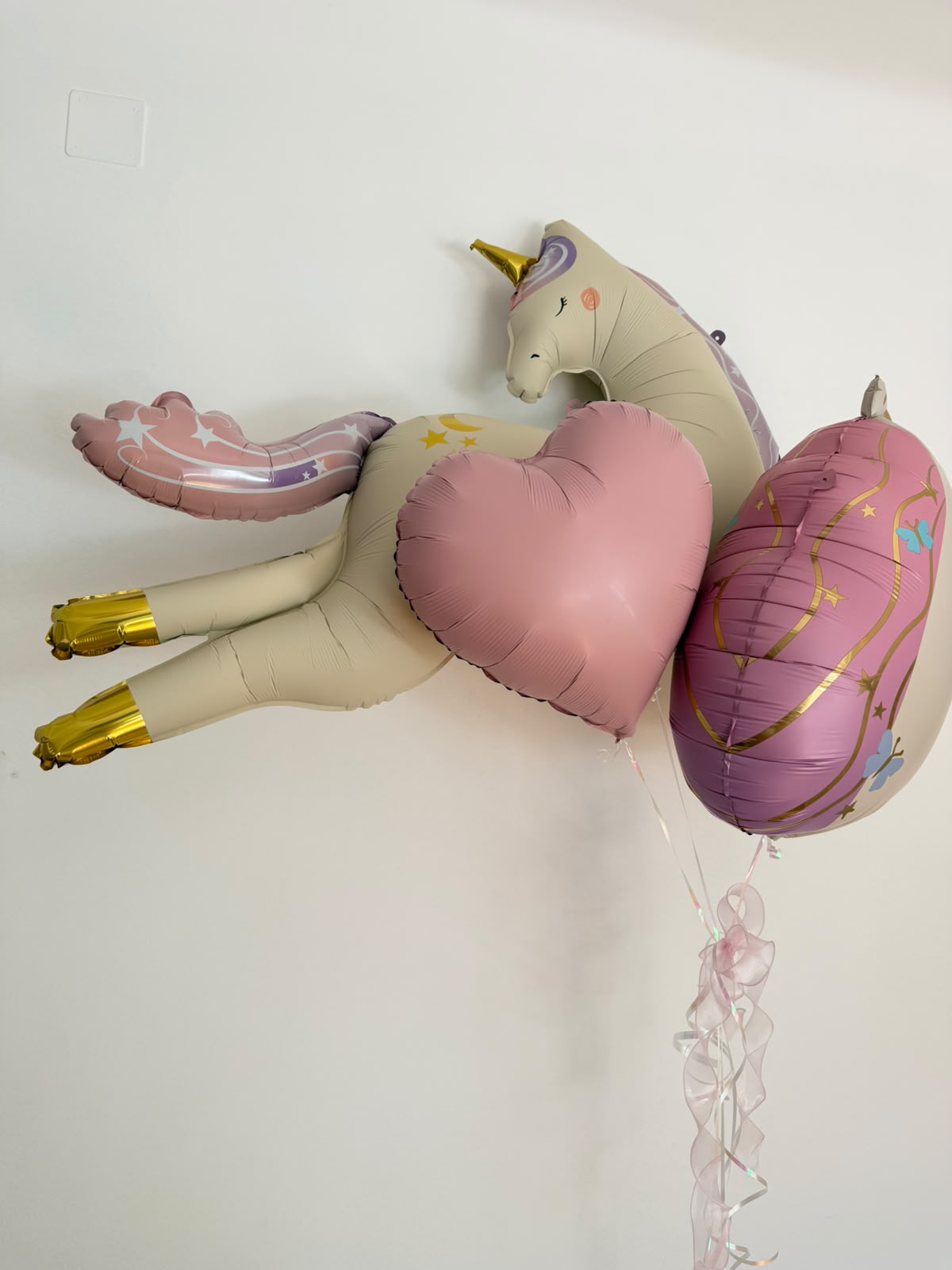 Set baloane Unicorn, Roz & Auriu, cu heliu