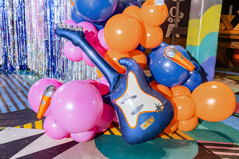 Balon Folie Chitară Electrică Retro – Albastru, 105 cm