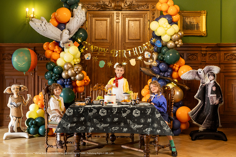 Balon sferă Hogwarts cu emblemă aurie pentru petrecere Harry Potter