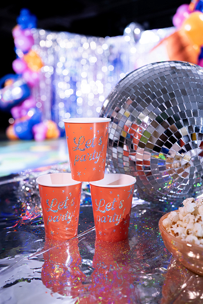 Pahare din Carton „Let's Party” Portocalii cu Stele Holografice – 250 ml, 6 buc.