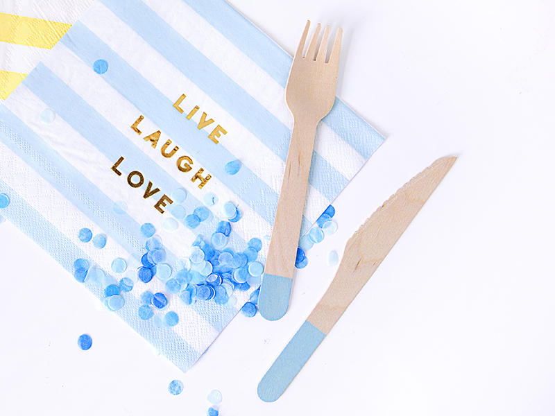 Tacâmuri din lemn, albastru deschis, 16cm