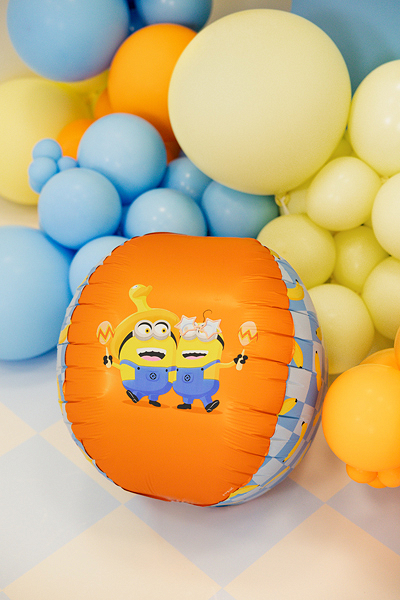 Balon folie sferă Minions 50cm, albastru/portocaliu