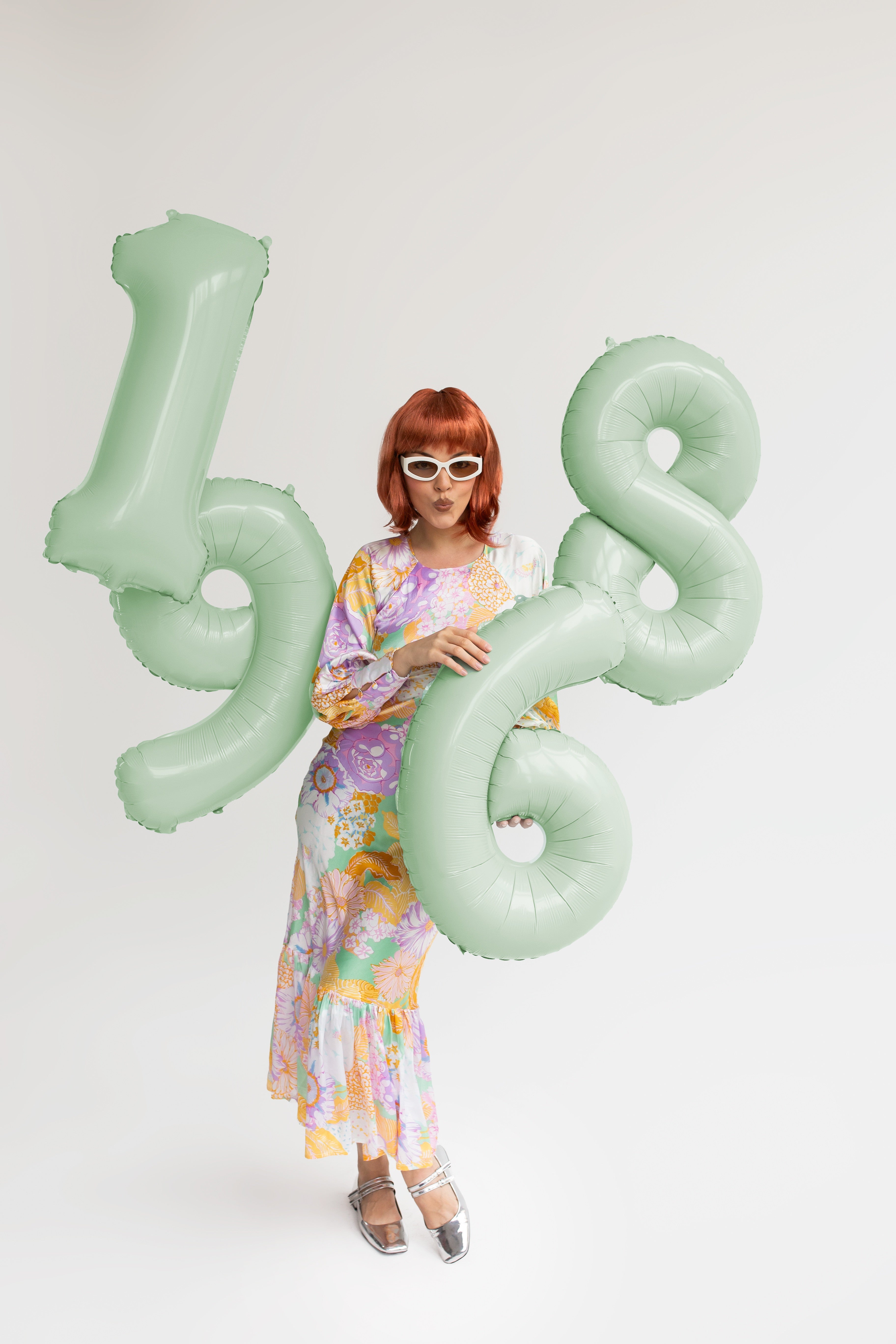 Balon folie cifra 8 verde pastel 72cm